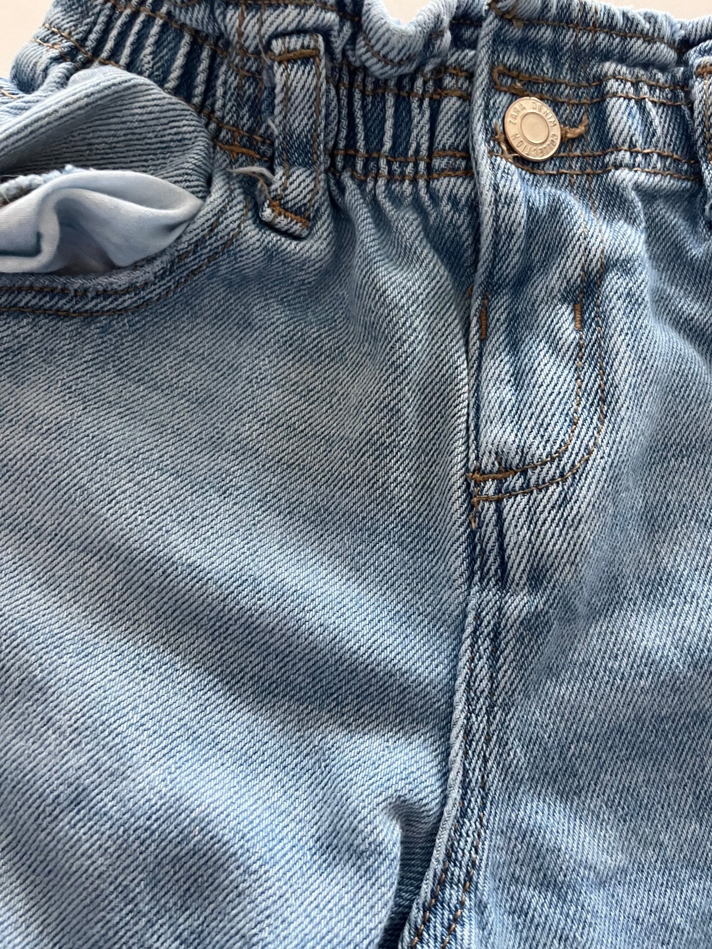 *Imparfait-Zara-Pantalon-3/4T