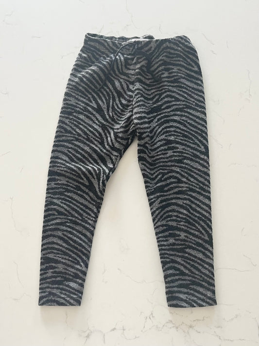 Zara-Pantalon-2/3T
